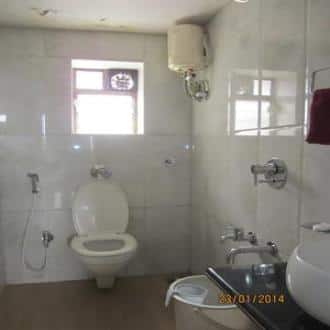 Four Bedroom Luxury Bungalow In Panchgani, Panchgani 5